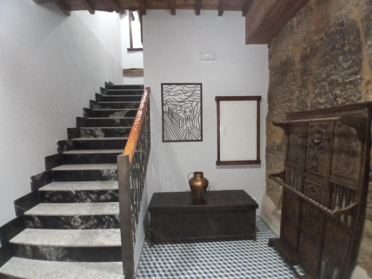 Hostal La Medina De Camponaraya Bagian luar foto